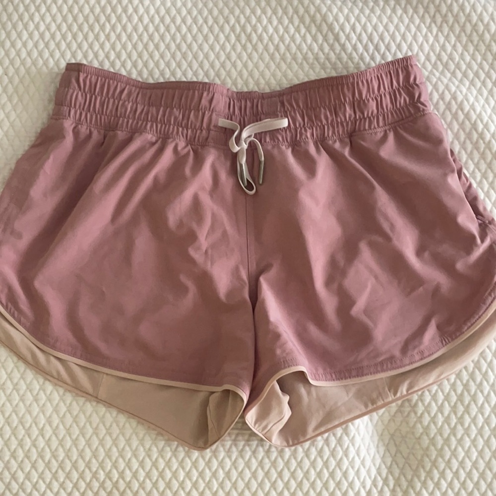 Lululemon Choose a Side reversible short
